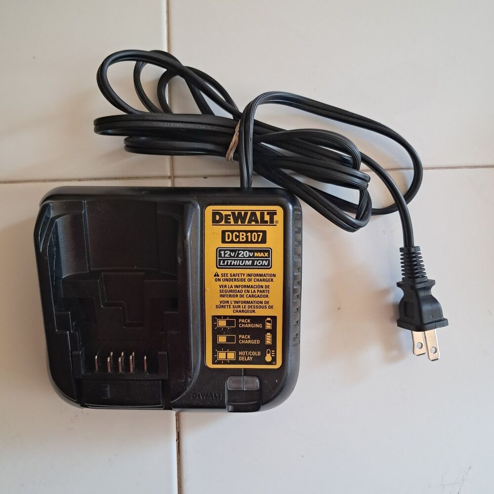 DEWALT DCB107 12V/20V 20 Volt Compact Lithium Ion Battery Charger